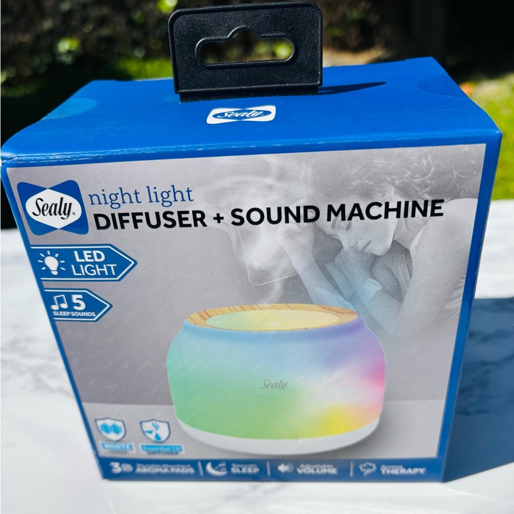Sealy Night Light Diffuser + Sound Machine